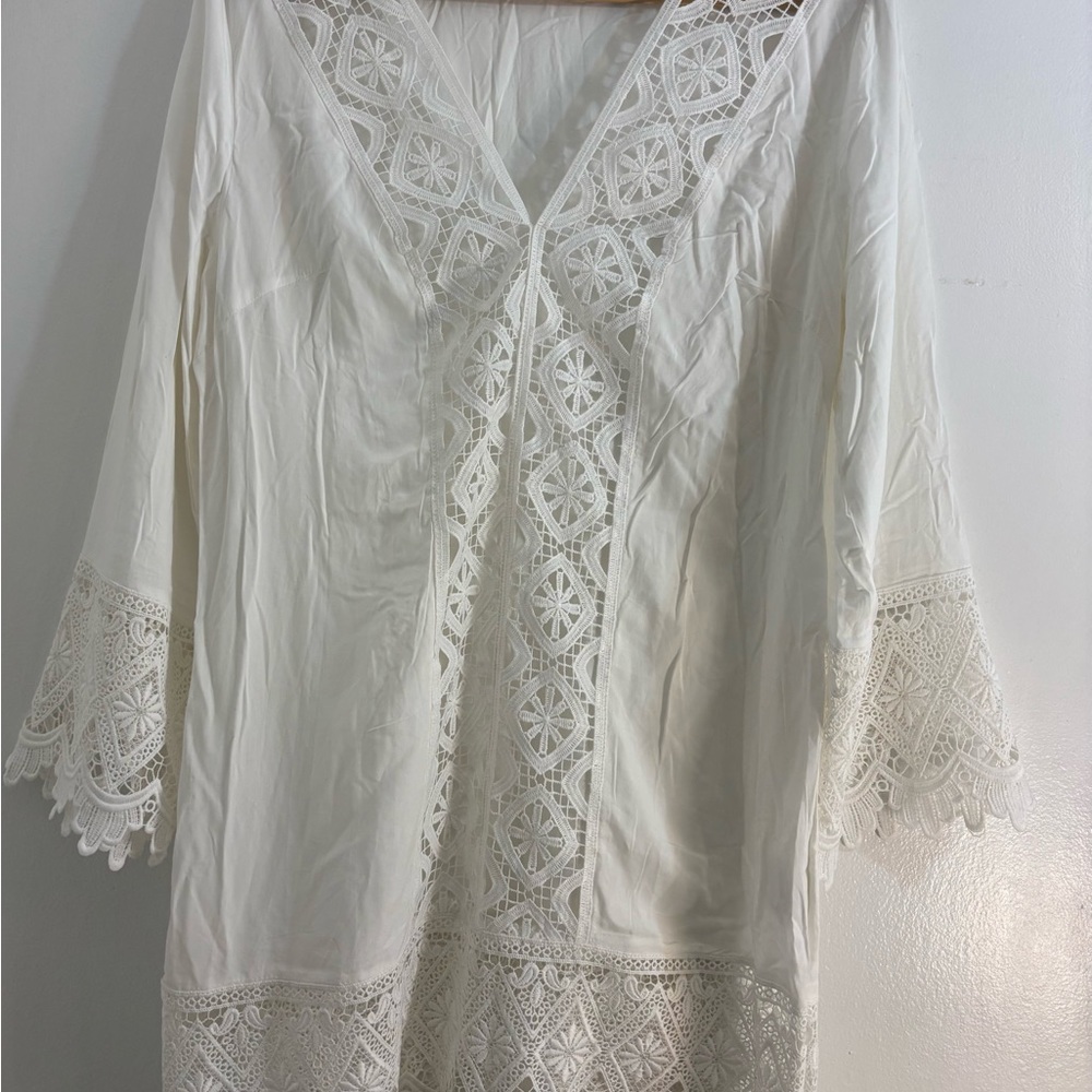 White Solitaire Crochet V-Neck Swim Cover-Up Tunic, Size Small